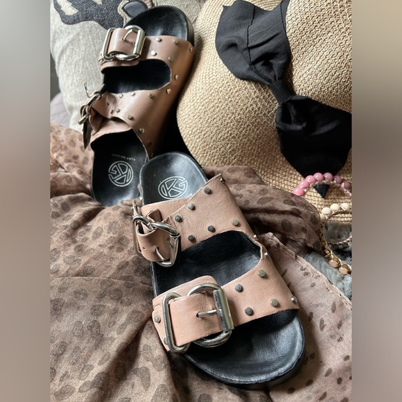 Kurt Geiger pink sandals - Picture 3 of 13